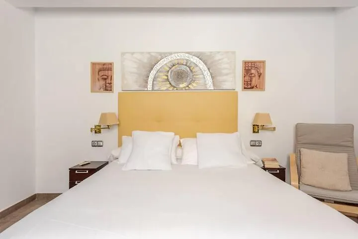 Alojamiento Para Dos Con Banera Hidromasaje En El Centro De Ronda Spain