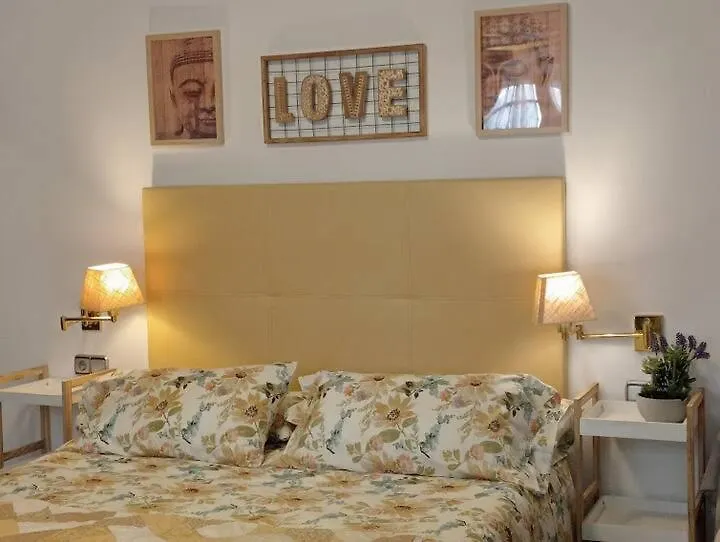 Apartment Alojamiento Para Dos Con Banera Hidromasaje En El Centro De Ronda
